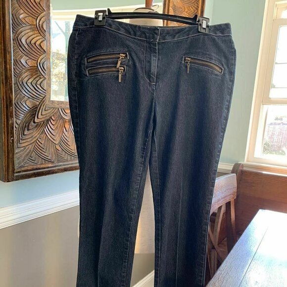 - Bisou Bisou Womens Jeans Dark Denim Zippered Pockets in Front Size 8 - Picture 2 of 6